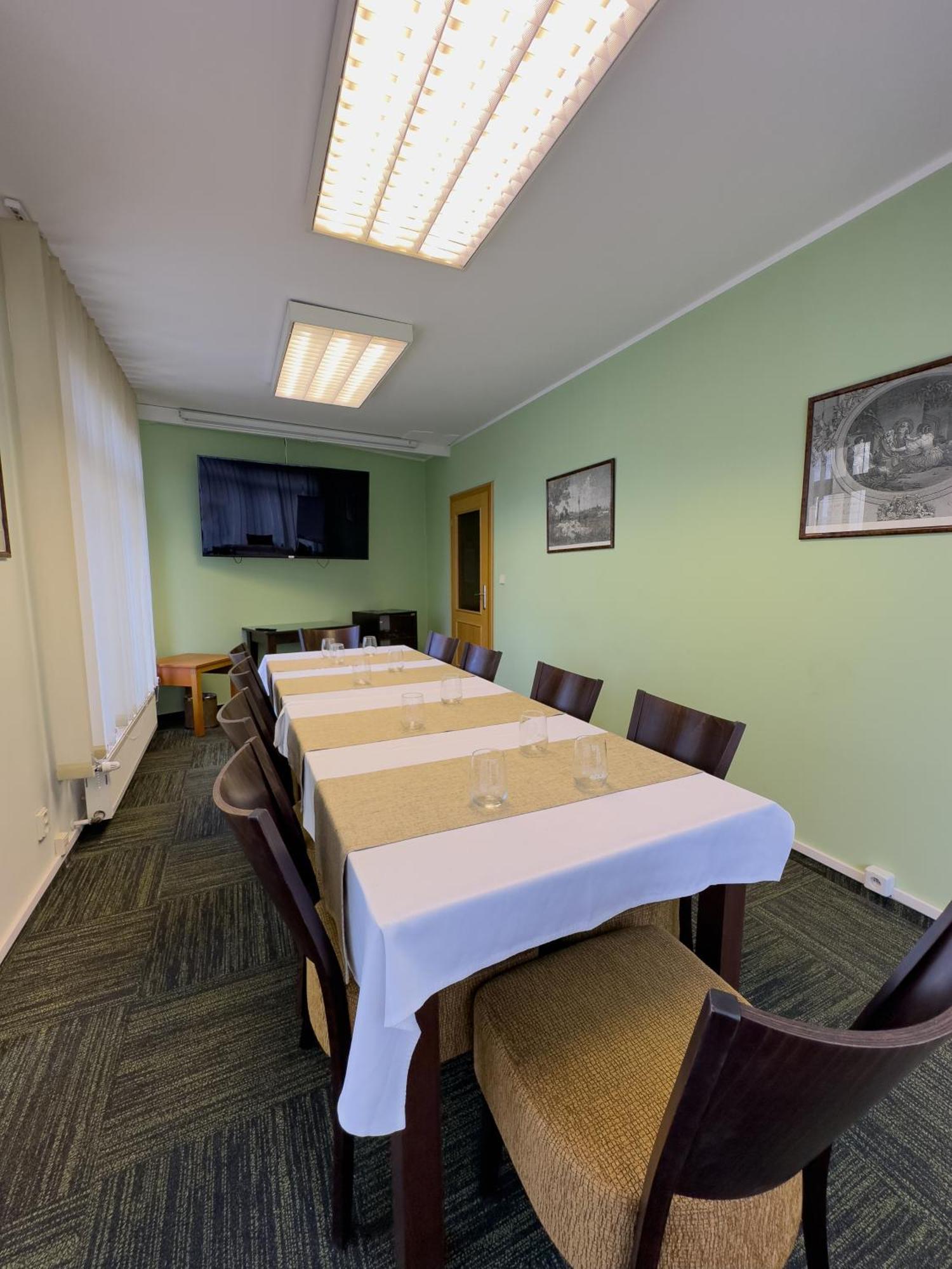 Hotel Theresia Kolín Екстериор снимка