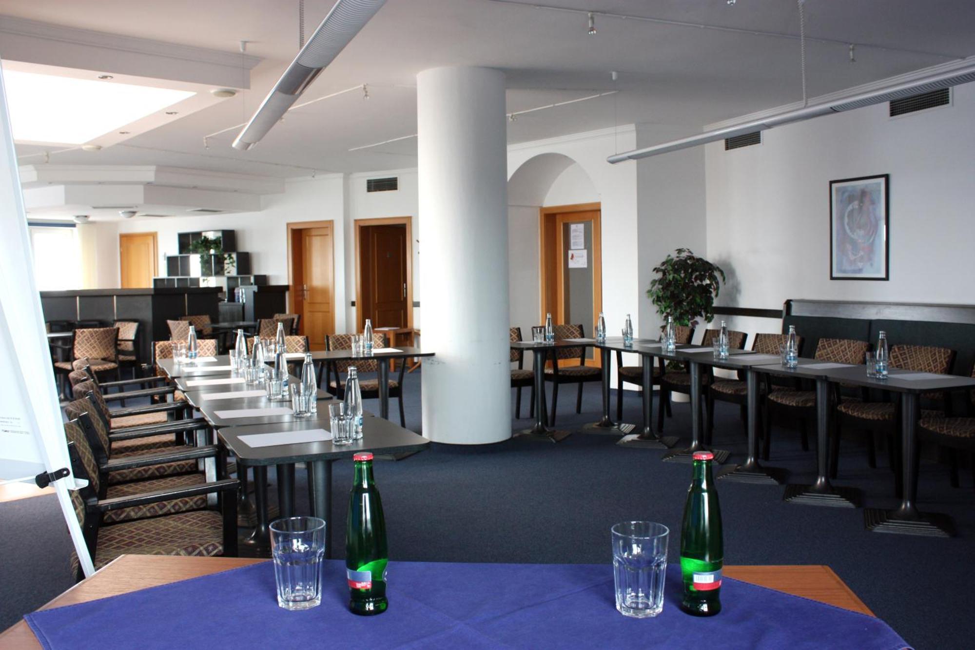 Hotel Theresia Kolín Екстериор снимка